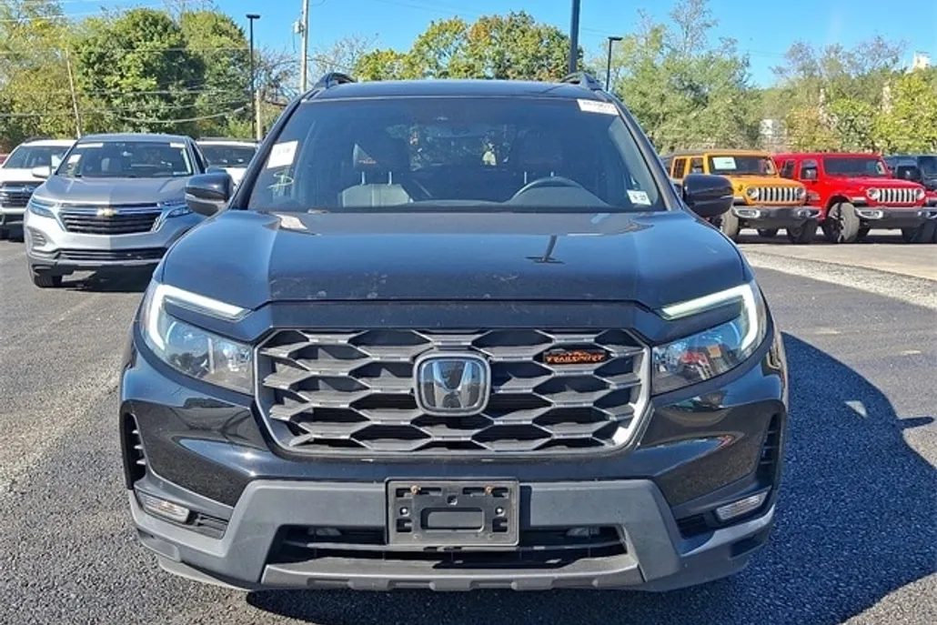 2022 Honda Passport TrailSport photo 1