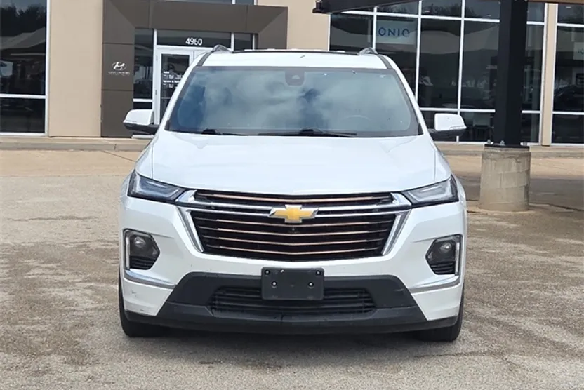 2023 Chevrolet Traverse High Country photo 1
