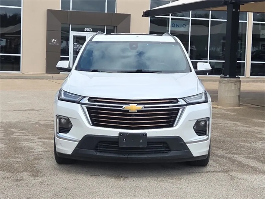2023 Chevrolet Traverse High Country photo 1