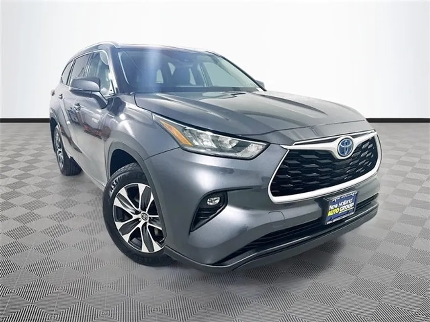 2020 Toyota Highlander Hybrid XLE photo 1
