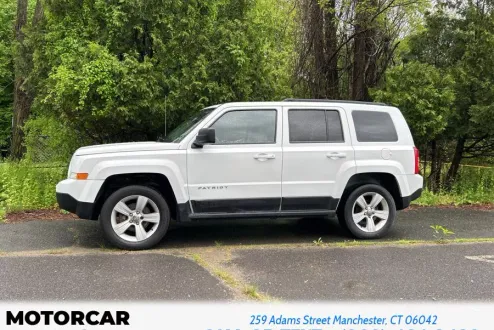 2015 Jeep Patriot Latitude photo 2