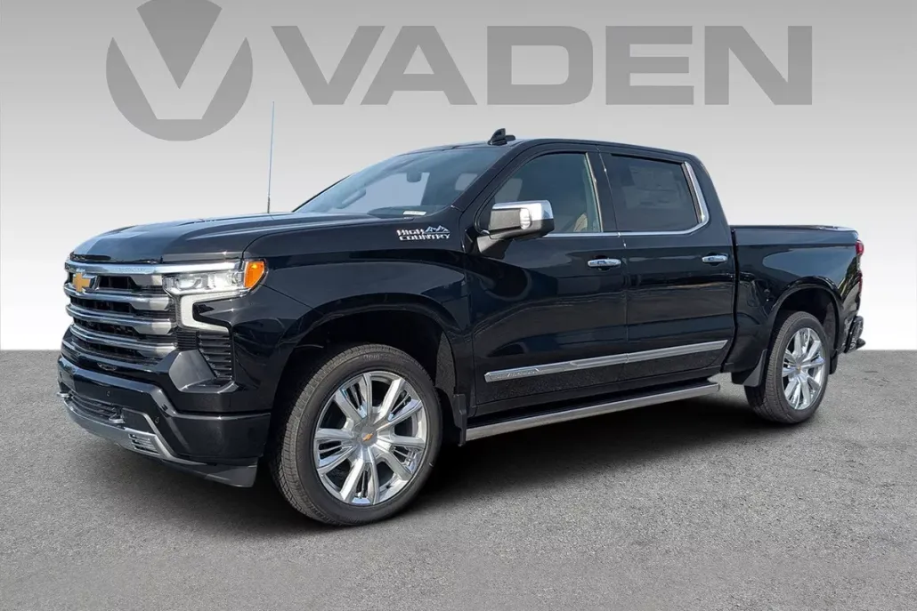 2025 Chevrolet Silverado 1500 High Country photo 1