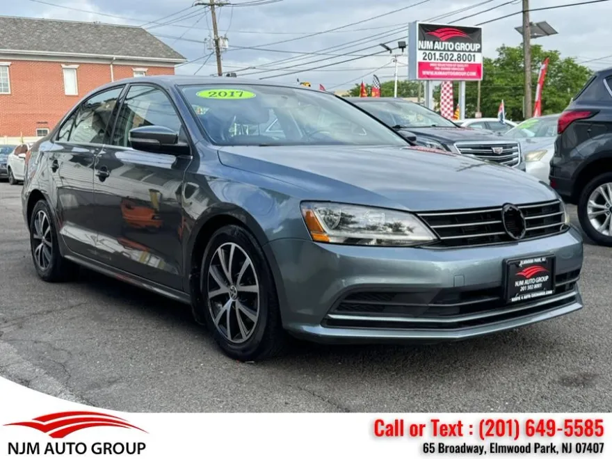2017 Volkswagen Jetta 1.4T SE photo 1
