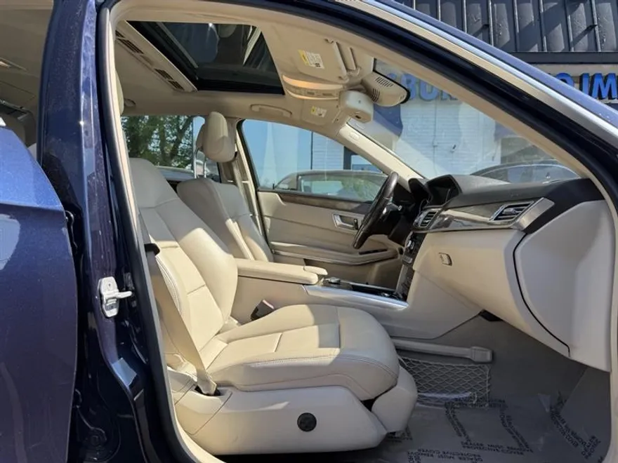 2015 Mercedes Benz E 350 photo 10