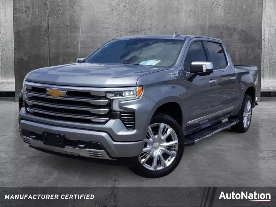 2024 Chevrolet Silverado 1500 High Country photo 1