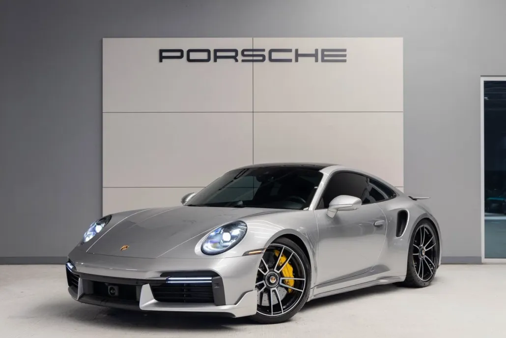 2021 Porsche 911 Turbo S photo 1