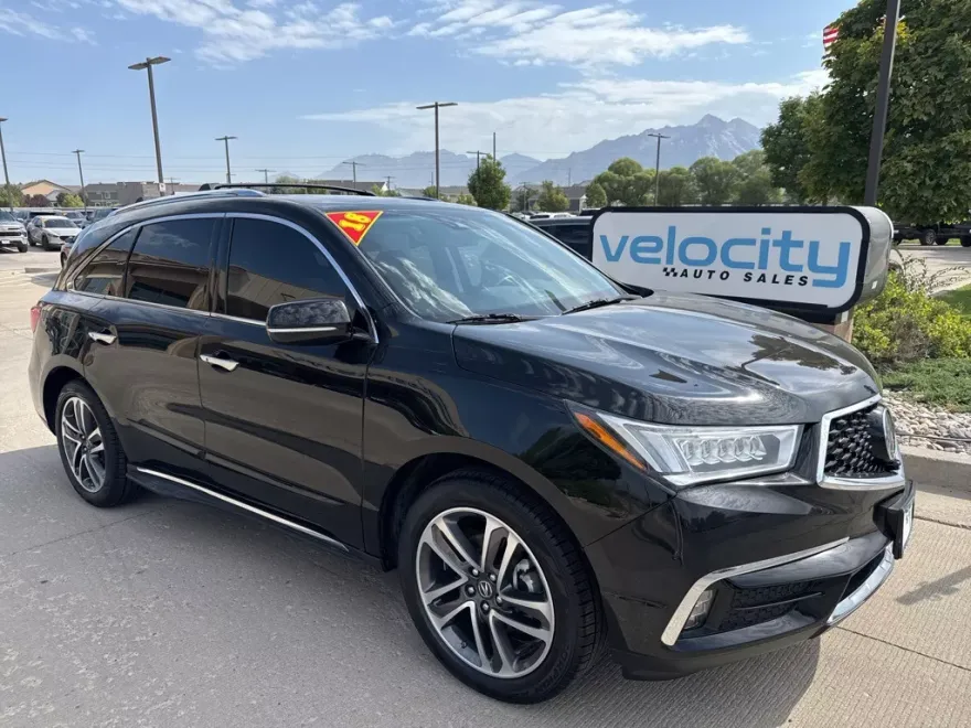 2018 Acura MDX SH-AWD Advance photo 1