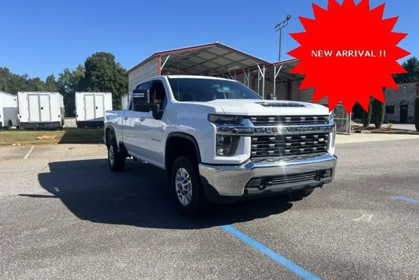 2022 Chevrolet Silverado 2500HD LT photo 1