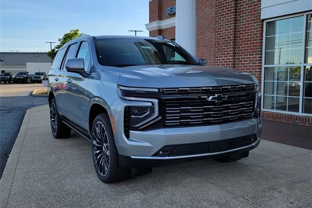 2025 Chevrolet Tahoe High Country photo 1