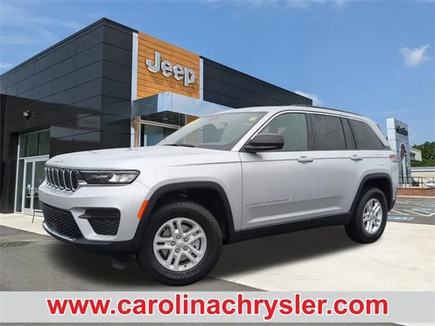 2025 Jeep Grand Cherokee Laredo photo 1