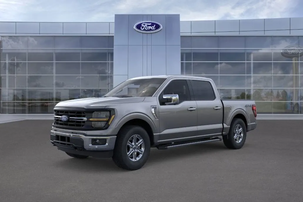 2025 Ford F-150 XLT photo 1