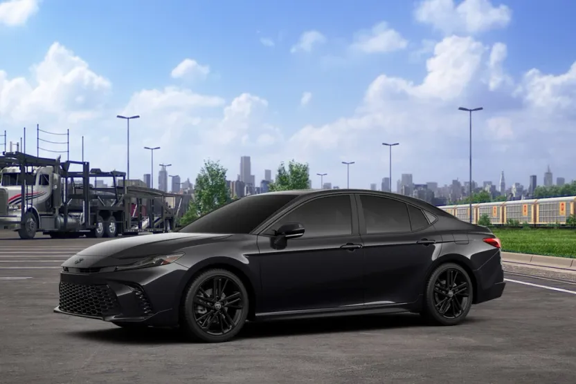 2026 Toyota Camry SE photo 1