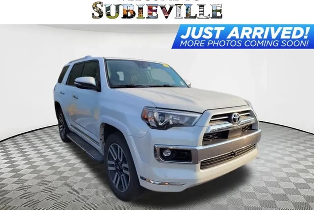 2024 Toyota 4Runner Limited 4WD photo 1