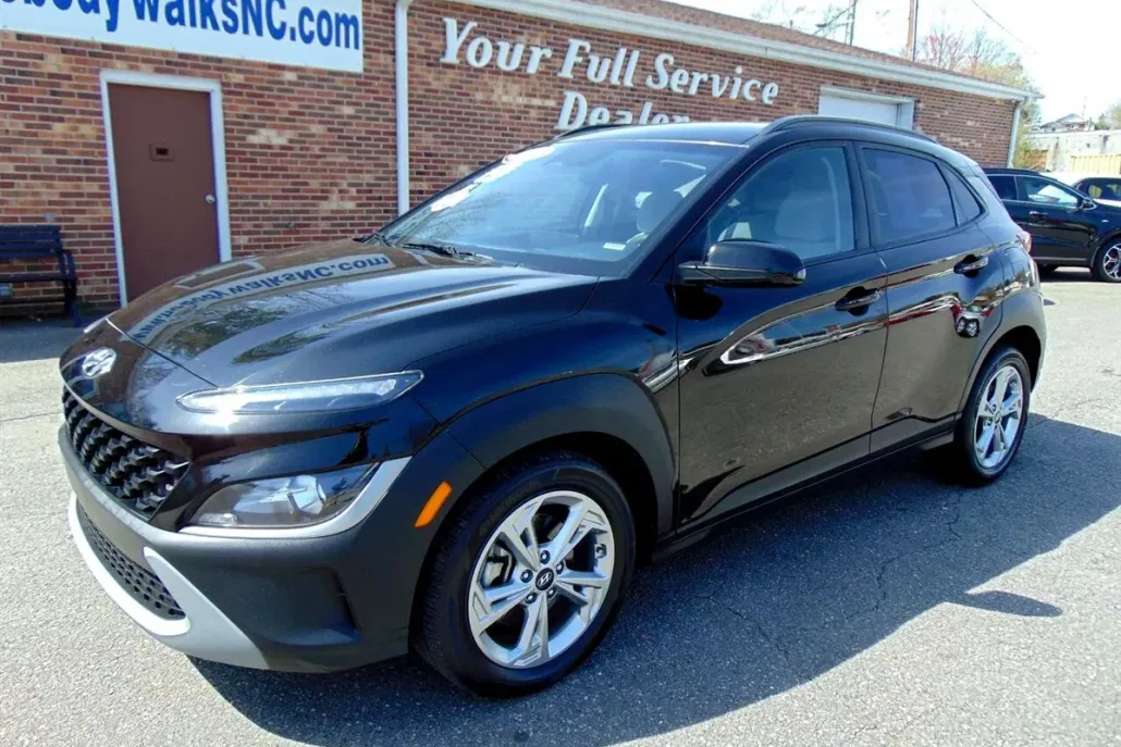 2023 Hyundai Kona SEL photo 1
