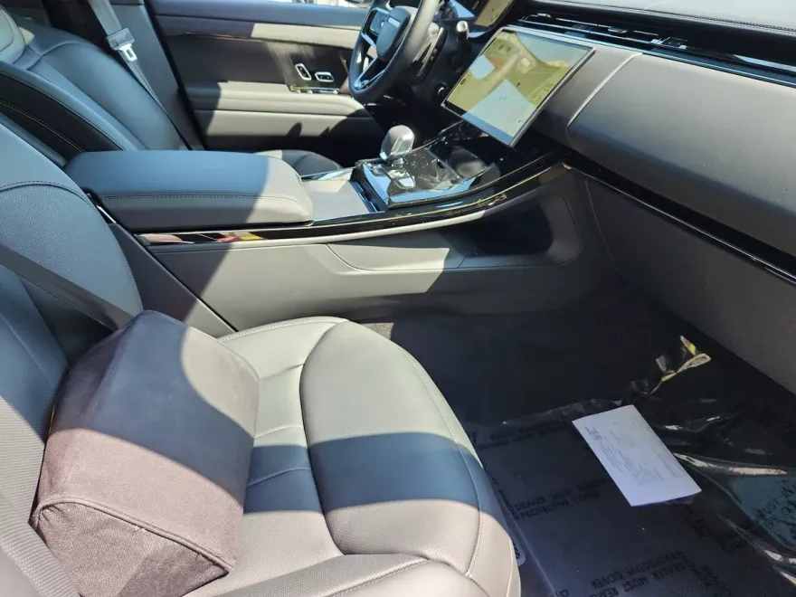 2025 Land Rover Range Rover Sport Autobiography photo 1
