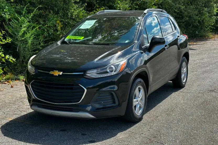 2018 Chevrolet Trax LT photo 1
