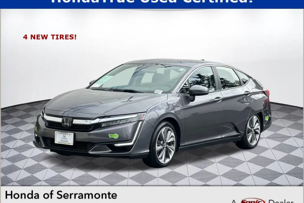 2019 Honda Clarity Plug-In Hybrid Touring photo 1