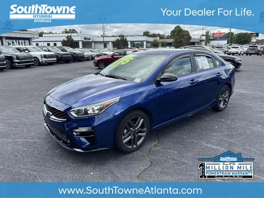 2021 Kia Forte GT-Line photo 1