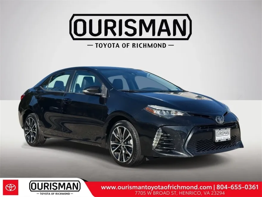 2017 Toyota Corolla SE photo 1