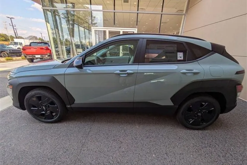 2026 Hyundai Kona SEL photo 1