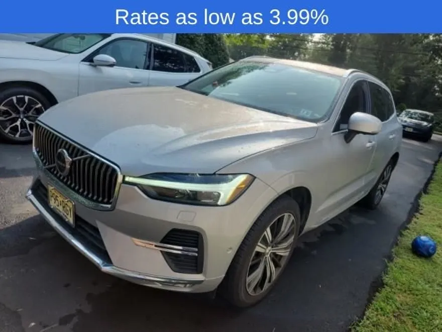 2022 Volvo XC60 Inscription photo 1