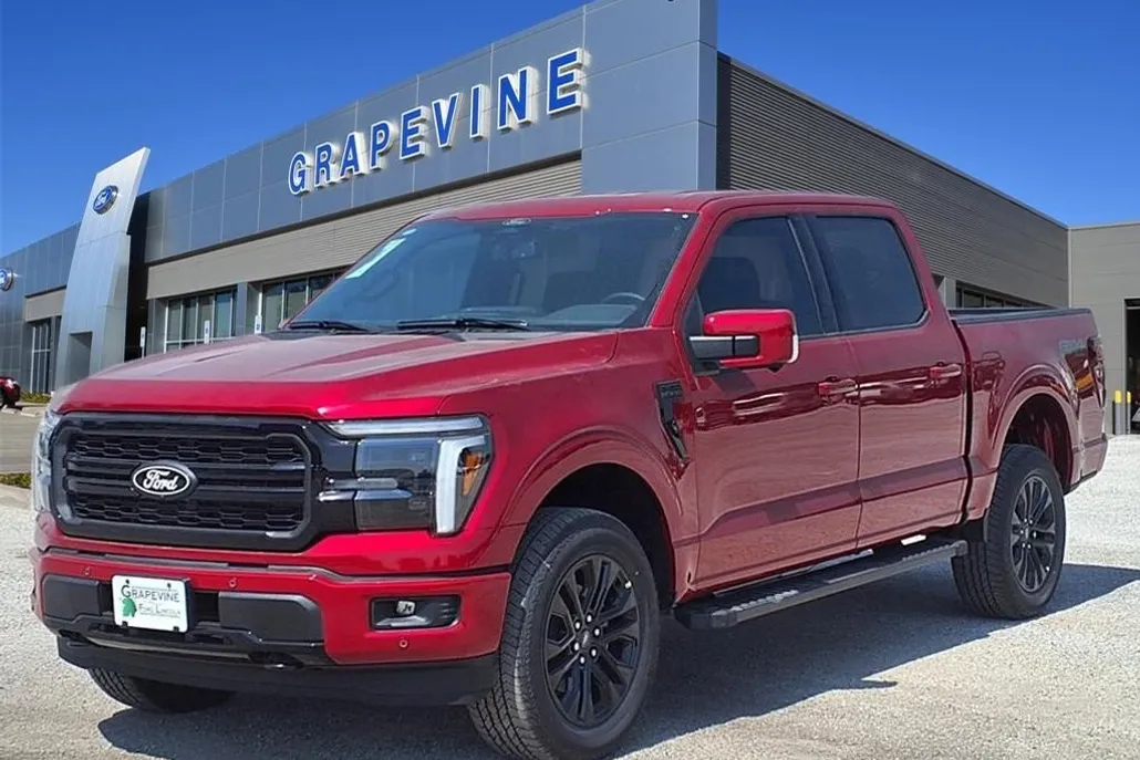 2025 Ford F-150 Lariat photo 1