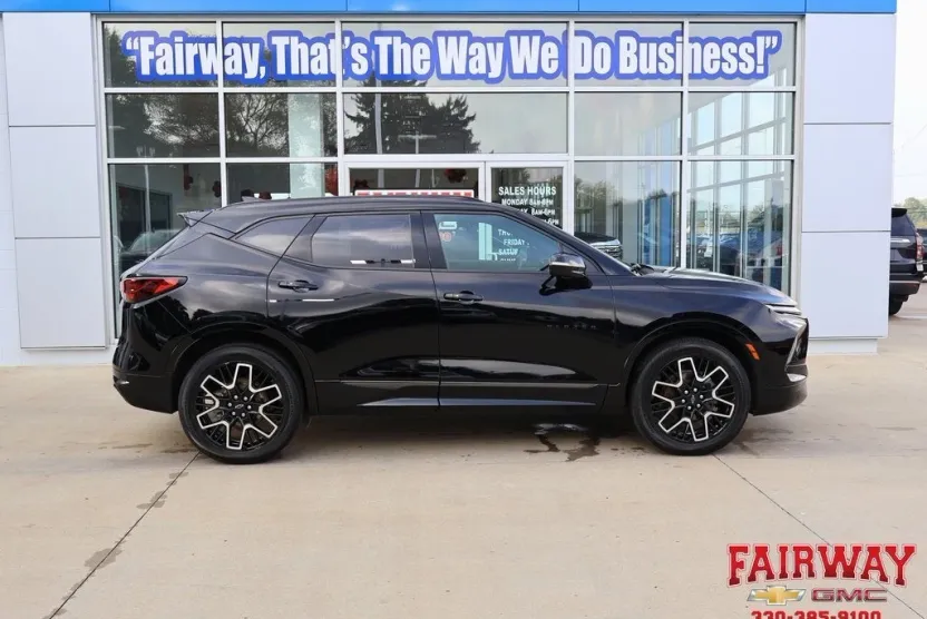 2023 Chevrolet Blazer RS photo 1