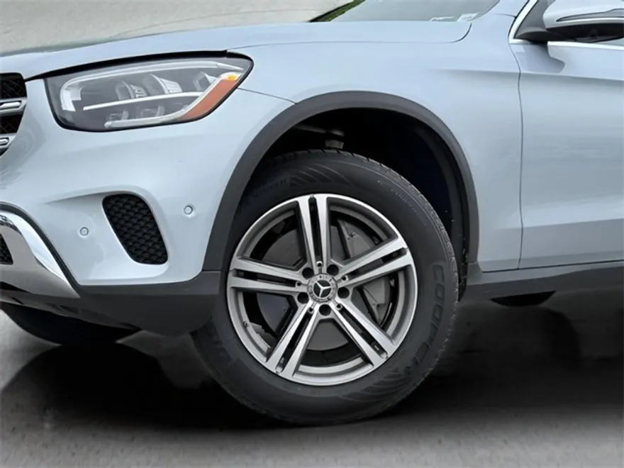 2022 Mercedes Benz GLC 300 4MATIC photo 1