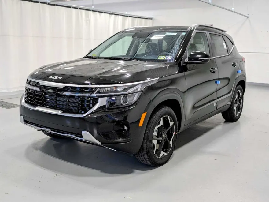 2026 Kia Seltos S photo 1