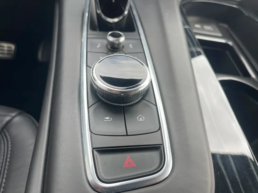 2023 Cadillac Escalade V-Series photo 21