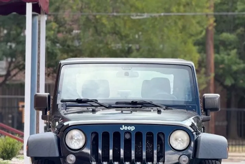 2014 Jeep Wrangler Sport photo 1