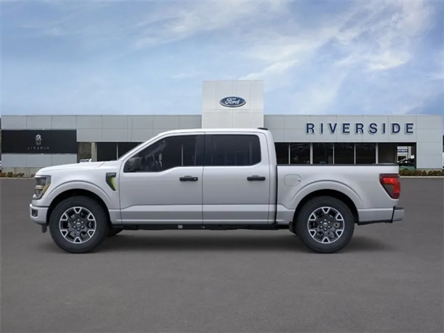 2025 Ford F-150 STX photo 1