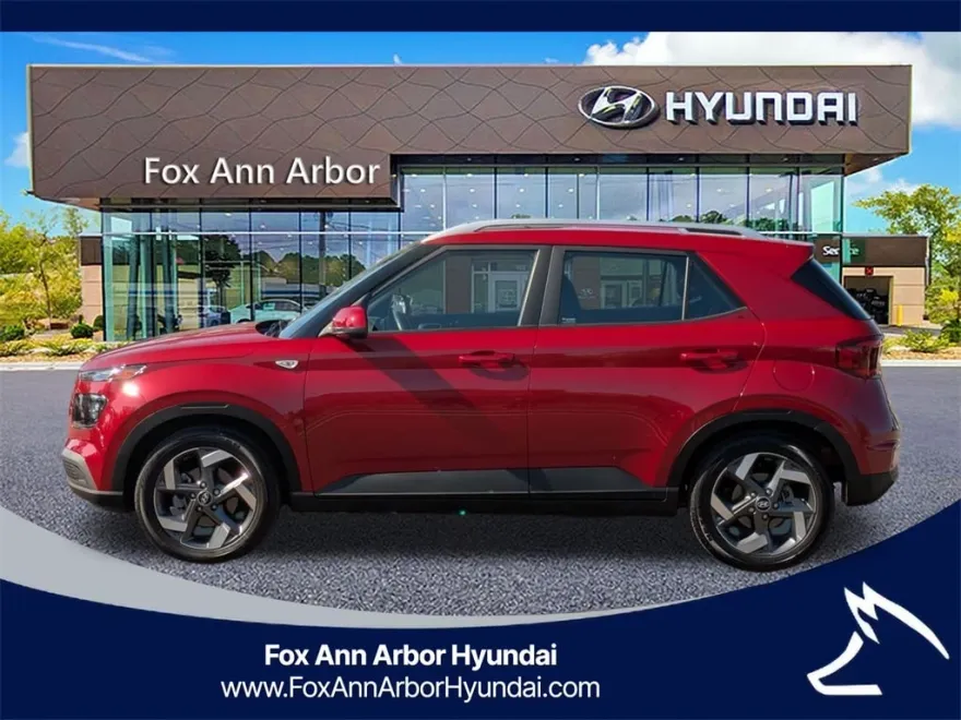 2022 Hyundai Venue SEL Limited photo 1
