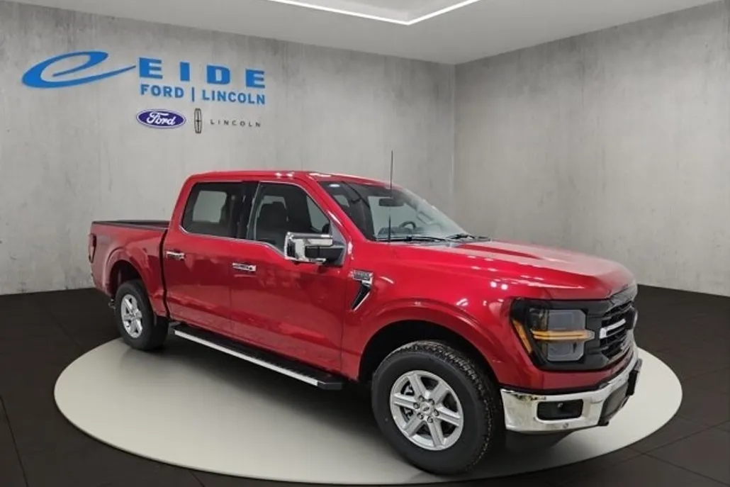 2025 Ford F-150 XLT photo 1