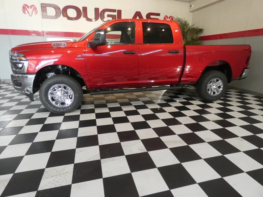 2025 Ram 2500 Tradesman photo 1