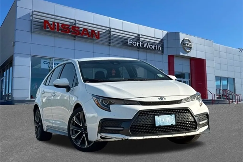 2021 Toyota Corolla SE photo 1