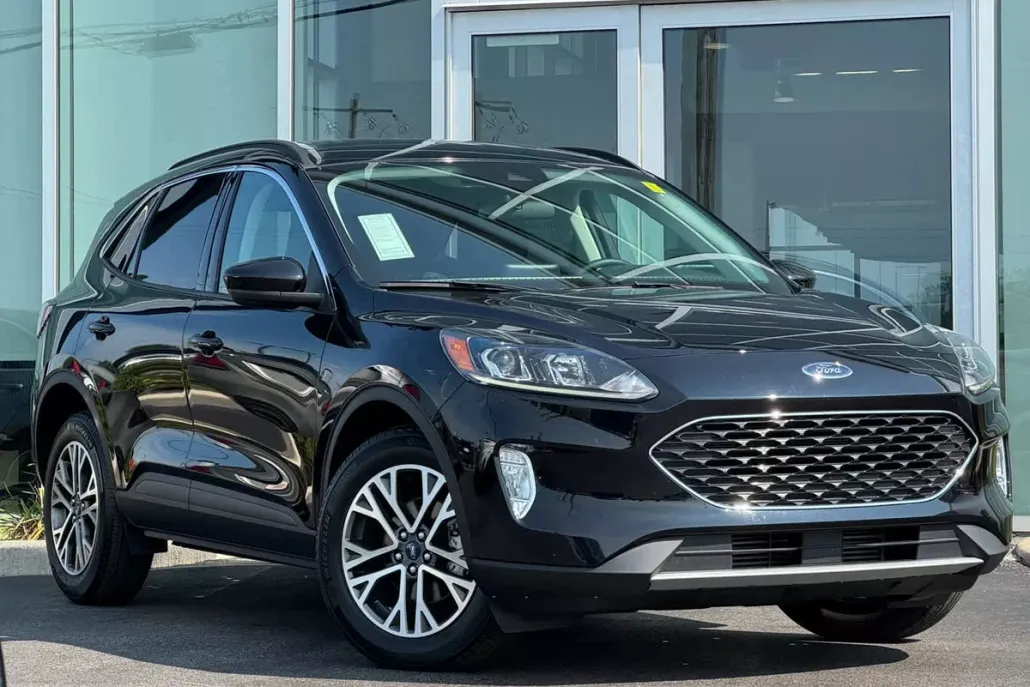 2022 Ford Escape SEL photo 1