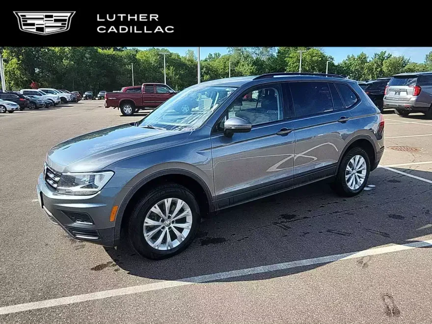 2019 Volkswagen Tiguan S photo 1
