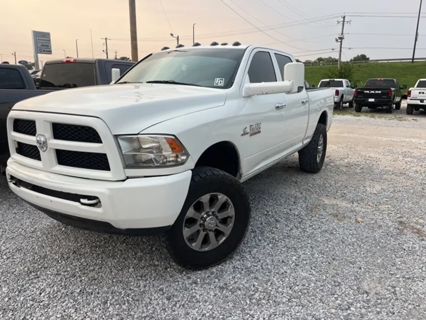 2014 Ram 2500 Tradesman photo 1