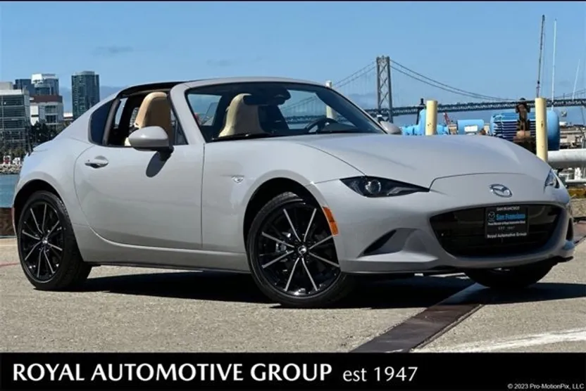 2025 Mazda MX-5 Miata Miata RF Grand Touring photo 1
