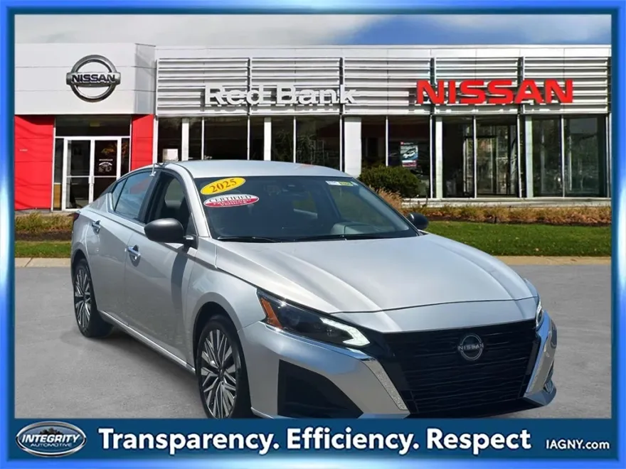 2025 Nissan Altima 2.5 SV photo 1