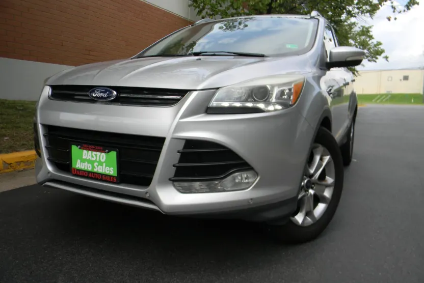 2014 Ford Escape Titanium photo 1