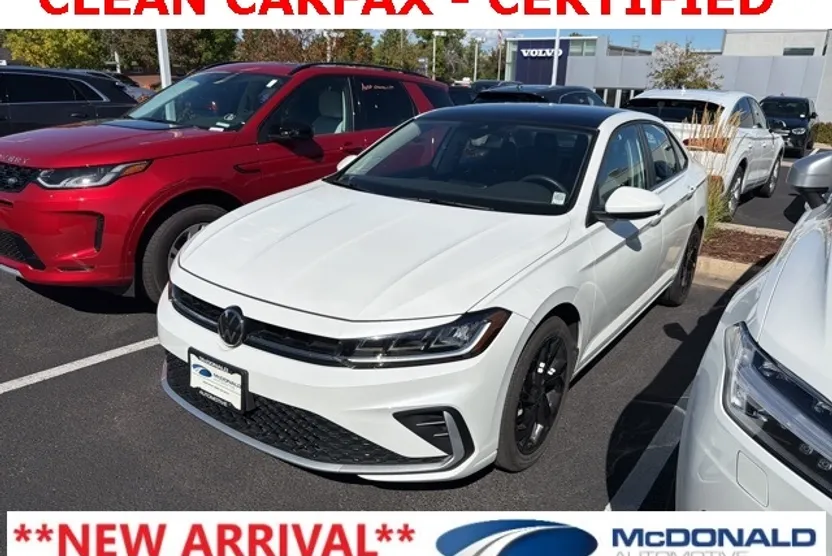 2025 Volkswagen Jetta 1.5T SE photo 1
