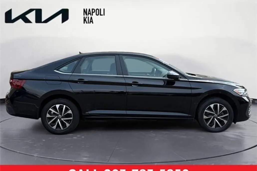 2023 Volkswagen Jetta 1.5T S photo 1