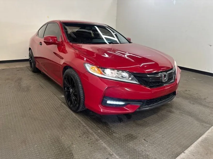 2016 Honda Accord EX-L V6 photo 1