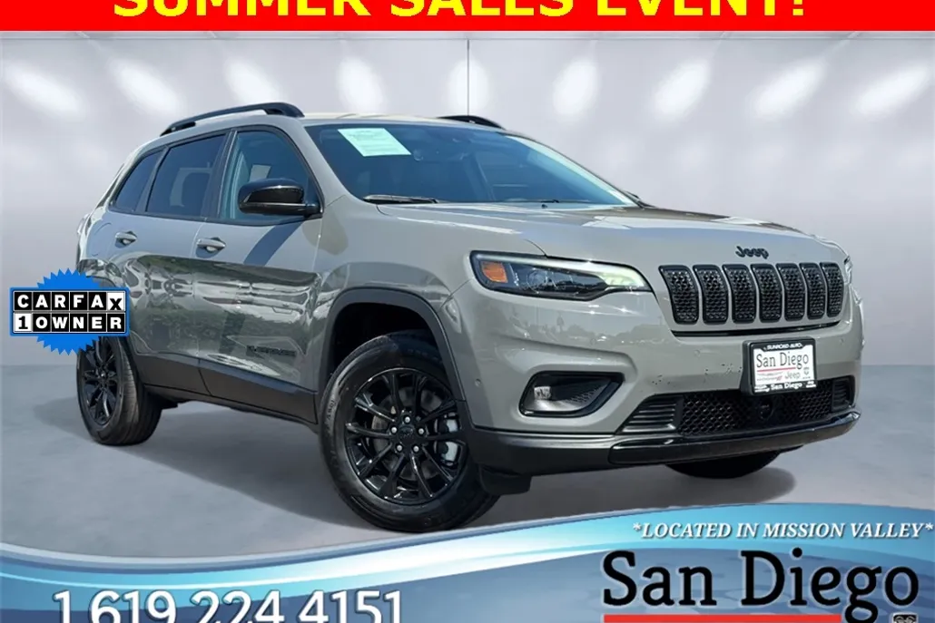 2023 Jeep Cherokee Altitude Lux photo 1