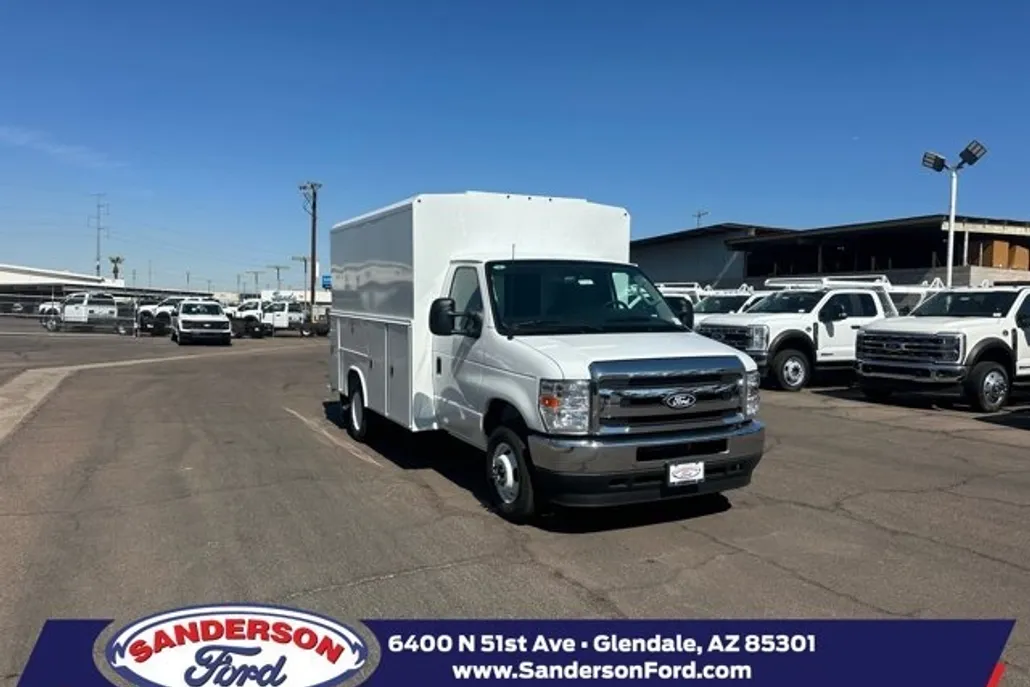 2026 Ford E-350 Base photo 1