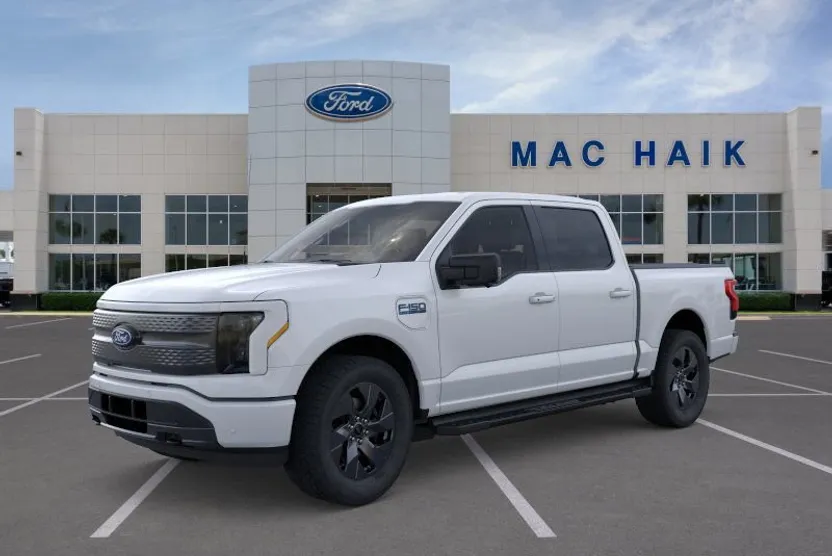 2025 Ford F-150 Lightning photo 1