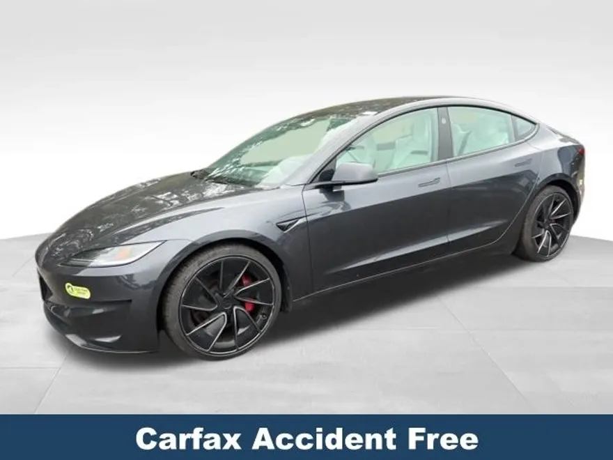 2024 Tesla Model 3 Performance photo 1