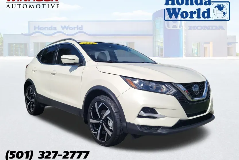 2022 Nissan Rogue Sport SL photo 1